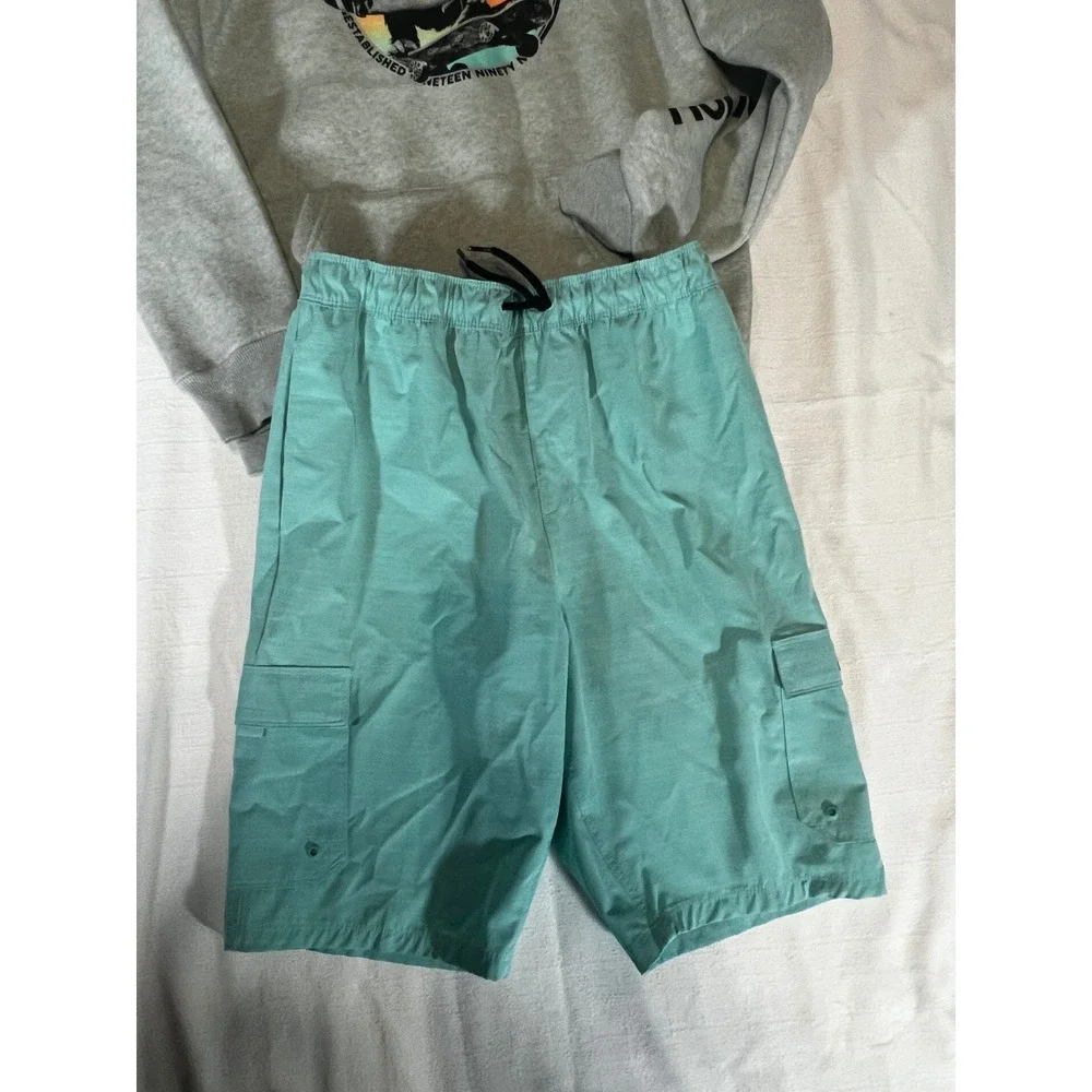 Hurley Boys 2 Piece Set Gray Gorilla Hoodie and Teal Cargo Shorts XL 13-15 Years